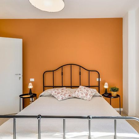 Family & Friends Rooms With Shared Bathroom Padova Eksteriør bilde