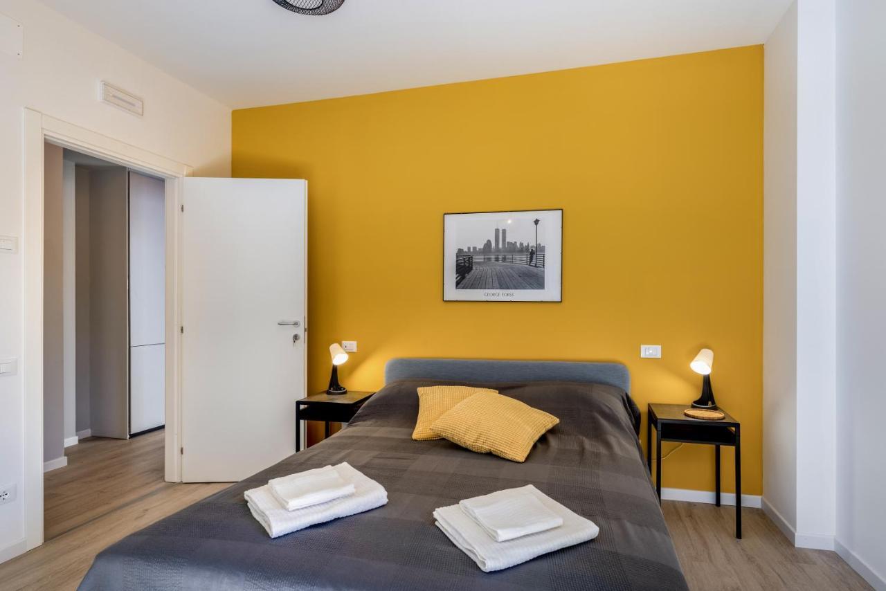 Family & Friends Rooms With Shared Bathroom Padova Eksteriør bilde