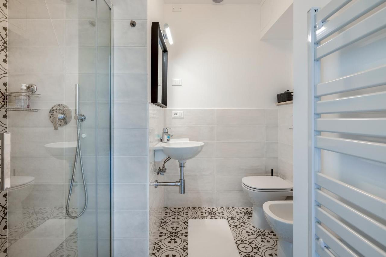 Family & Friends Rooms With Shared Bathroom Padova Eksteriør bilde